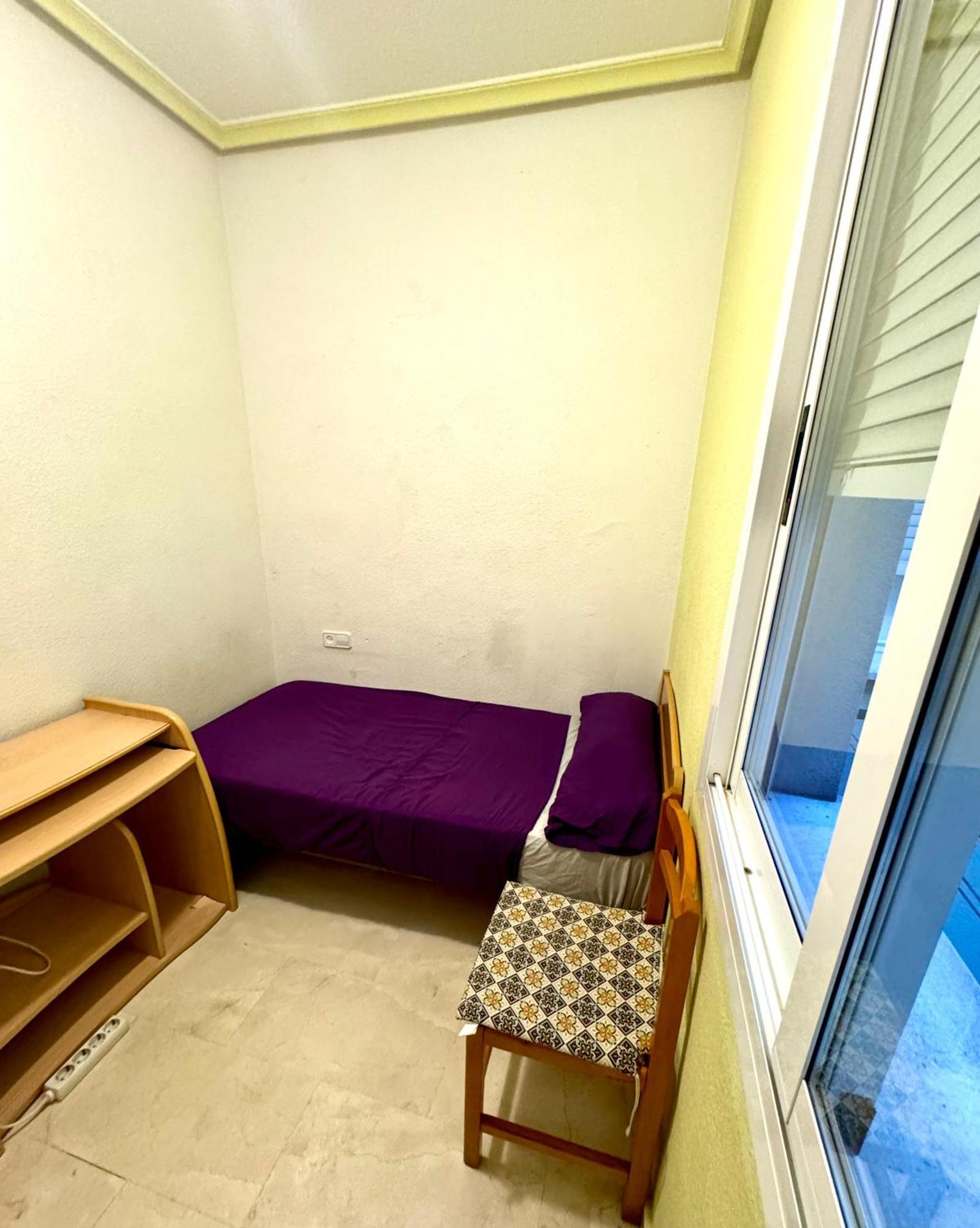 Economic Private Room In Center Of Granada Exterior photo